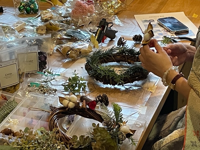 京都遊び場，リースづくりワークショップ京都